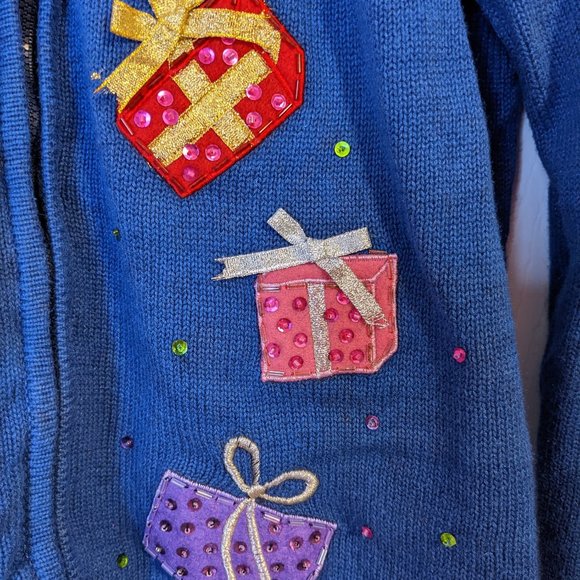 Heirloom Christmas Collection Snowman w/Gifts Beaded Applique Sweater - size L - Picture 6 of 10
